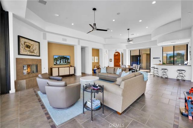 542 Bella Cara, Palm Springs, CA 92264