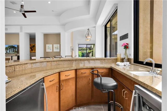 542 Bella Cara, Palm Springs, CA 92264