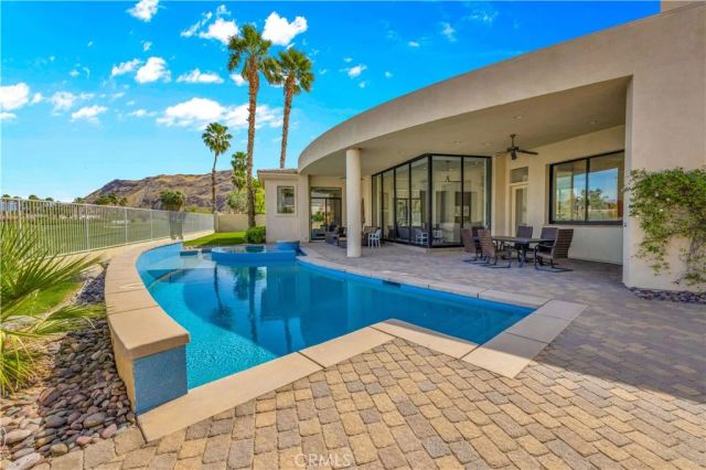 542 Bella Cara, Palm Springs, CA 92264