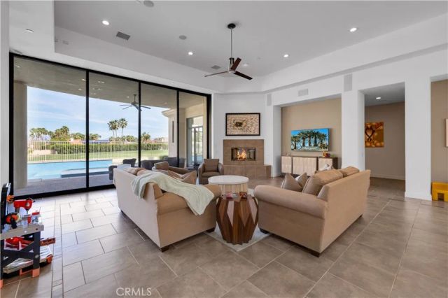 542 Bella Cara, Palm Springs, CA 92264