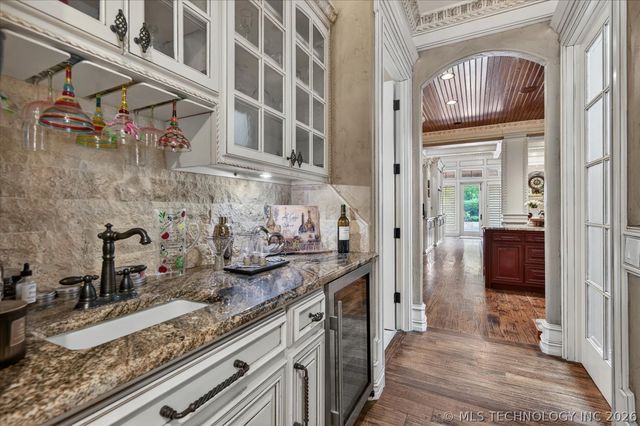 9450 S Jamestown Avenue, Tulsa, OK 74137