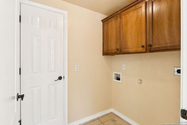 2822 Lou St, San Antonio, TX 78222