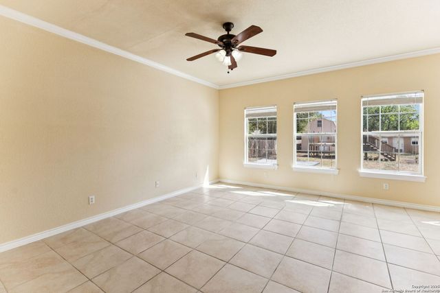 2822 Lou St, San Antonio, TX 78222