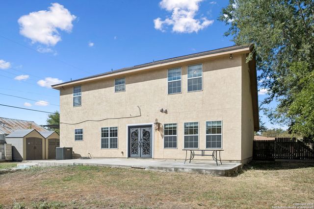 2822 Lou St, San Antonio, TX 78222