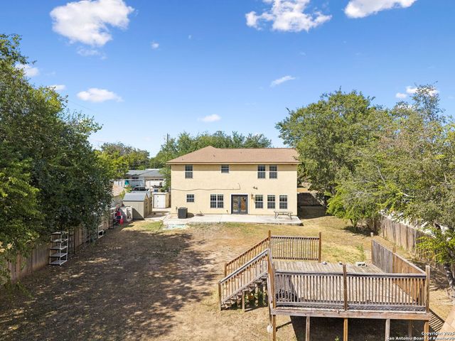 2822 Lou St, San Antonio, TX 78222