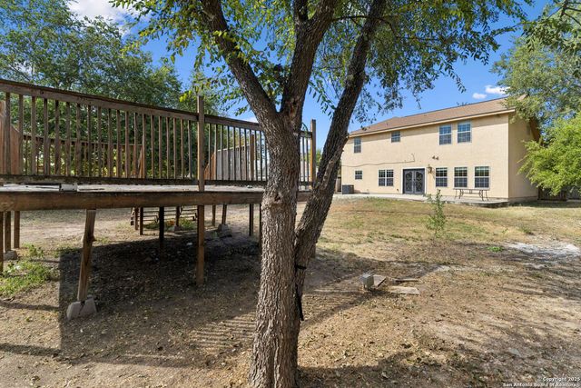2822 Lou St, San Antonio, TX 78222