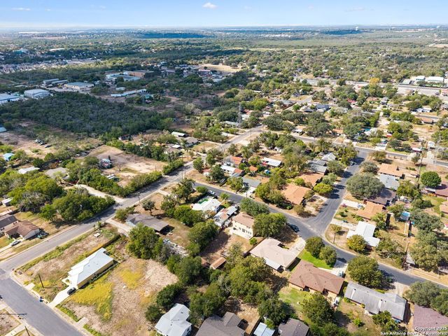 2822 Lou St, San Antonio, TX 78222