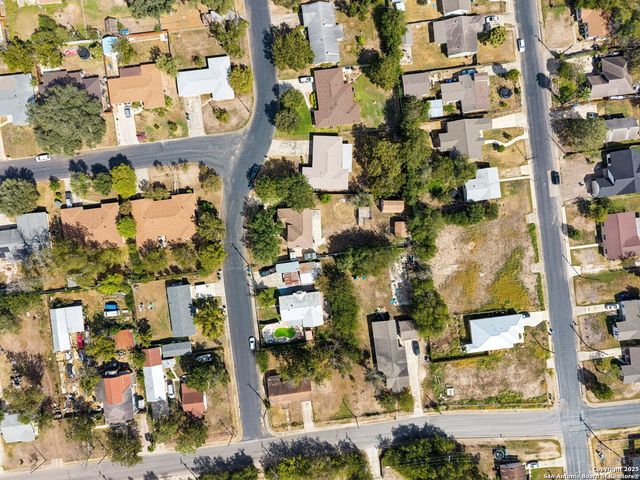2822 Lou St, San Antonio, TX 78222