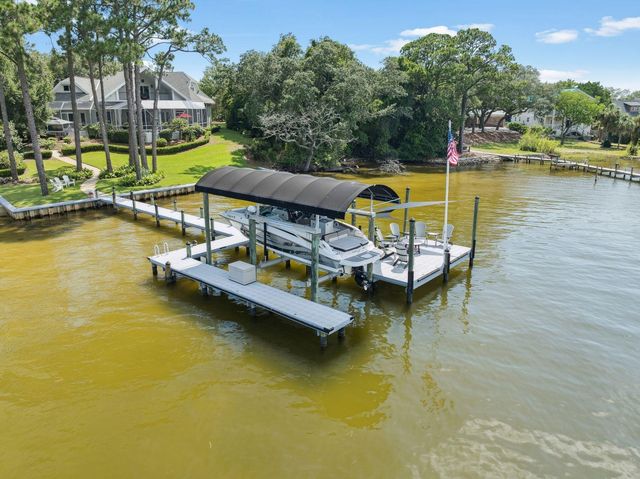702 Beach Drive, Destin, FL 32541