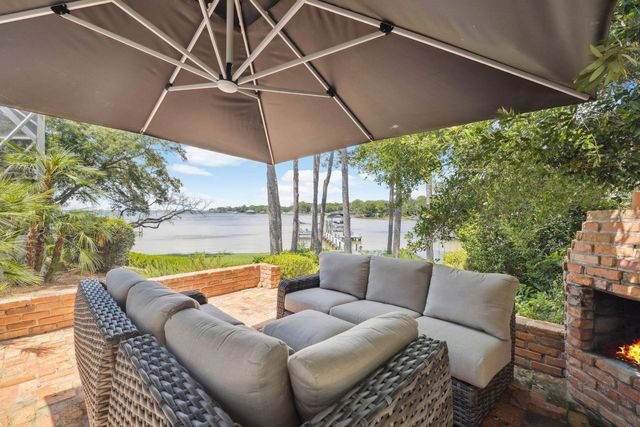 702 Beach Drive, Destin, FL 32541