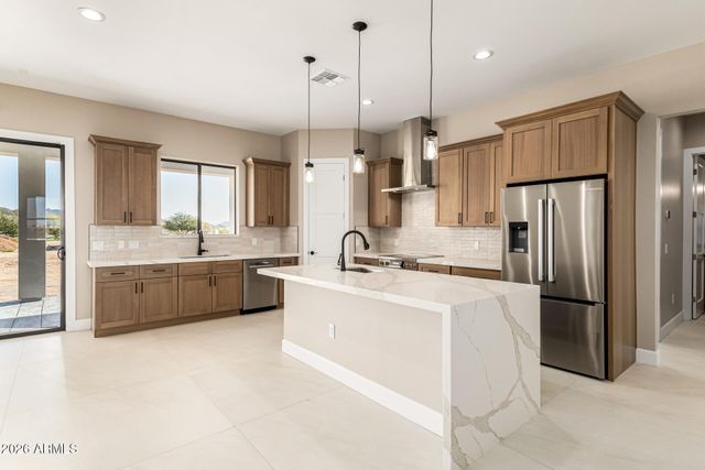 8321 N Wild Thistle Place, Casa Grande, AZ 85194