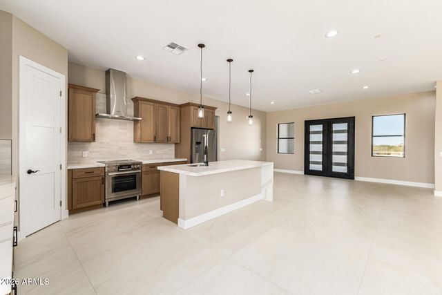 8321 N Wild Thistle Place, Casa Grande, AZ 85194