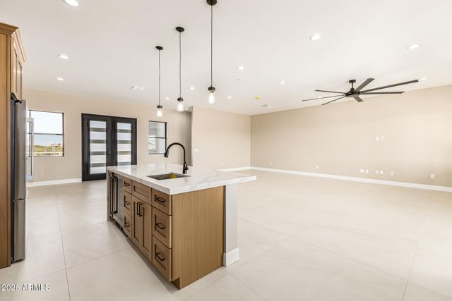 8321 N Wild Thistle Place, Casa Grande, AZ 85194