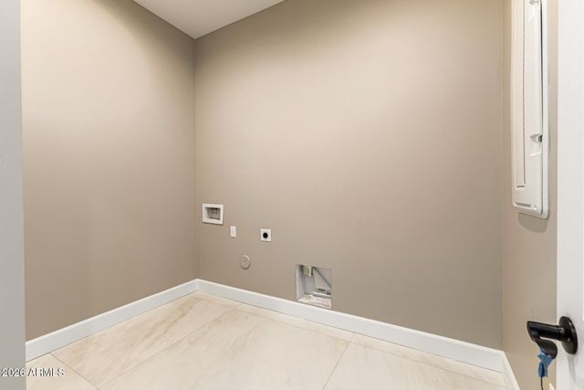 8321 N Wild Thistle Place, Casa Grande, AZ 85194