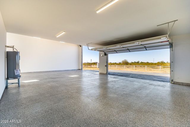 8321 N Wild Thistle Place, Casa Grande, AZ 85194