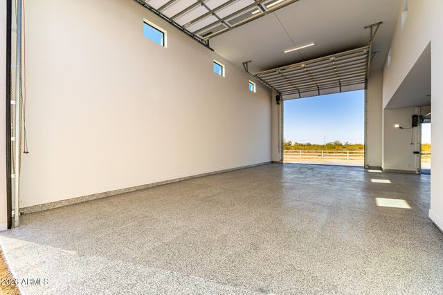 8321 N Wild Thistle Place, Casa Grande, AZ 85194