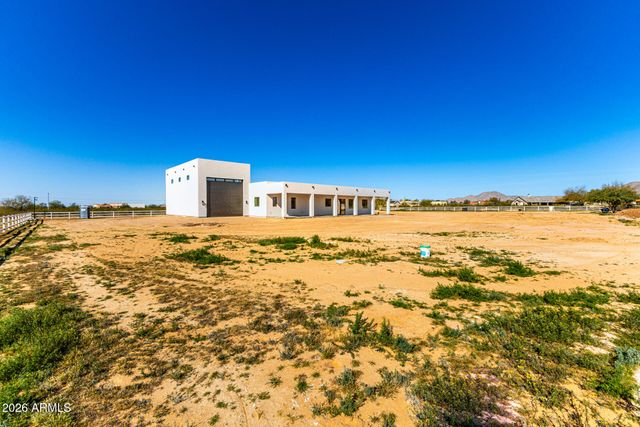 8321 N Wild Thistle Place, Casa Grande, AZ 85194