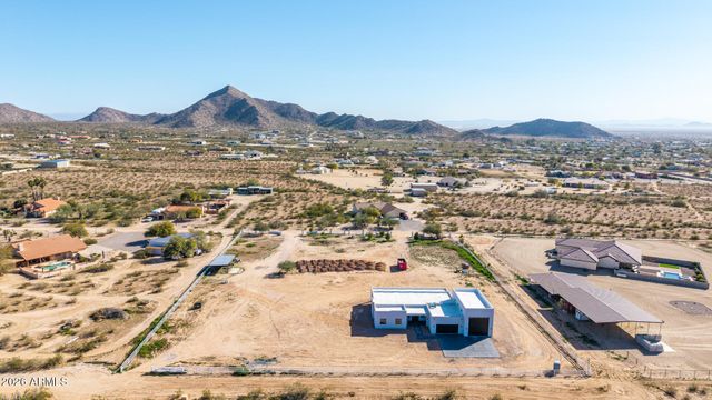 8321 N Wild Thistle Place, Casa Grande, AZ 85194