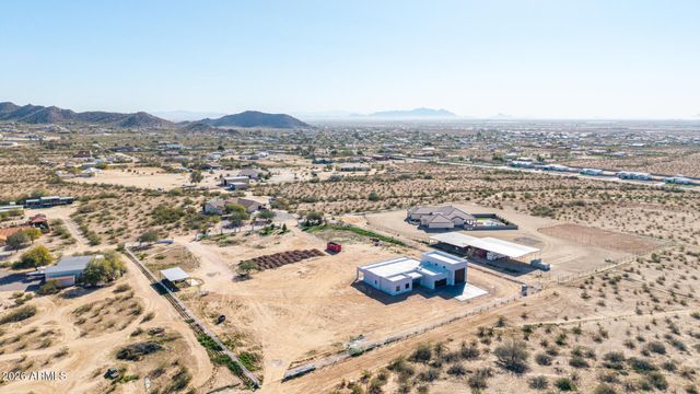 8321 N Wild Thistle Place, Casa Grande, AZ 85194