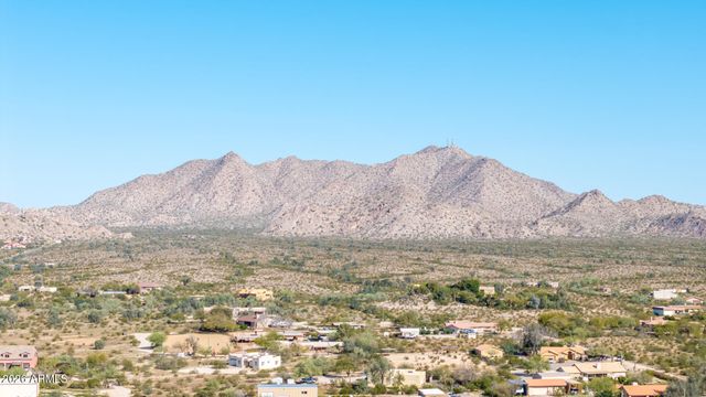 8321 N Wild Thistle Place, Casa Grande, AZ 85194