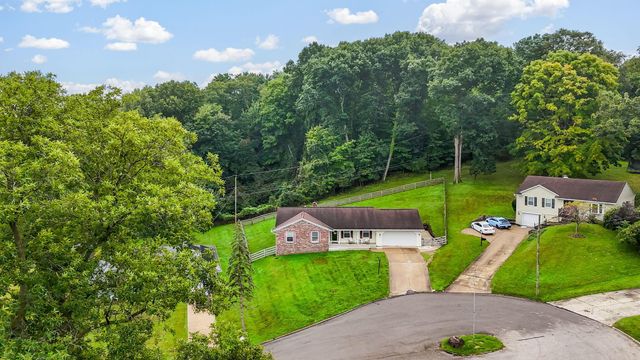 154 Alameda Court, Lancaster, OH 43130