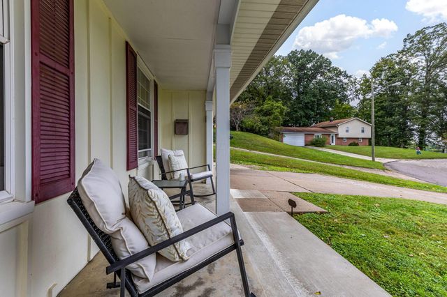 154 Alameda Court, Lancaster, OH 43130