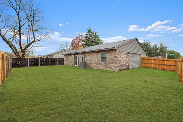 801 Sunny Slope Drive, Allen, TX 75002