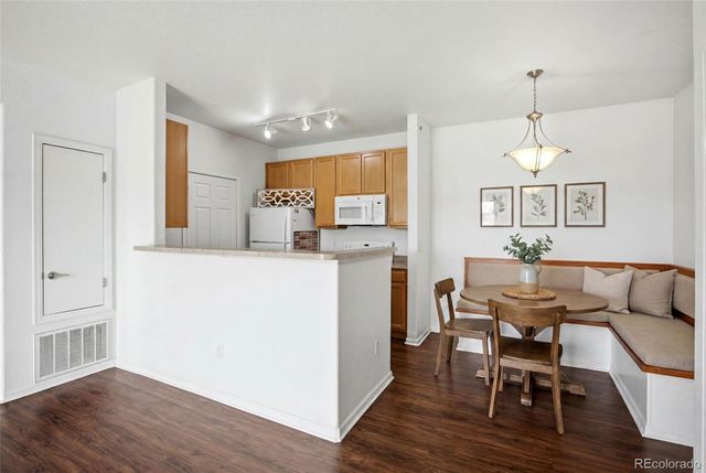 15700 E Jamison Drive 305, Englewood, CO 80112