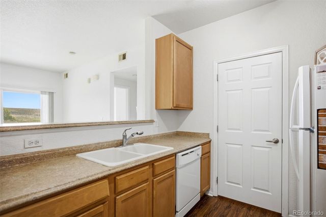 15700 E Jamison Drive 305, Englewood, CO 80112