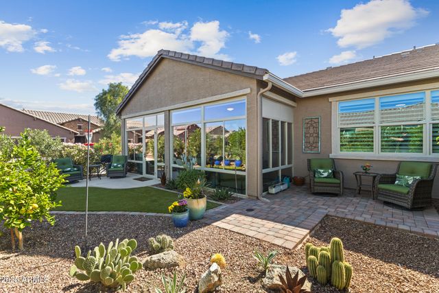 41574 W SUMMER WIND Way, Maricopa, AZ 85138