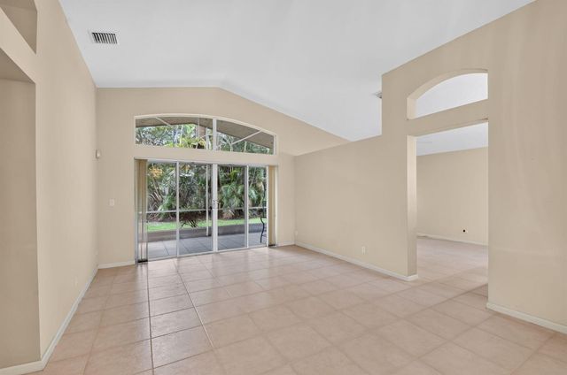 9840 Arbor View Drive S, Boynton Beach, FL 33437