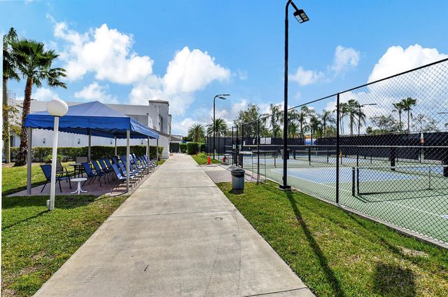 9840 Arbor View Drive S, Boynton Beach, FL 33437