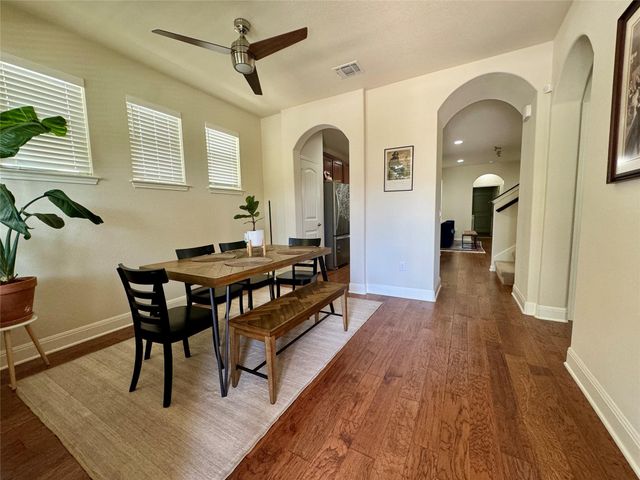 5904 Baythorne DR, Austin, TX 78747