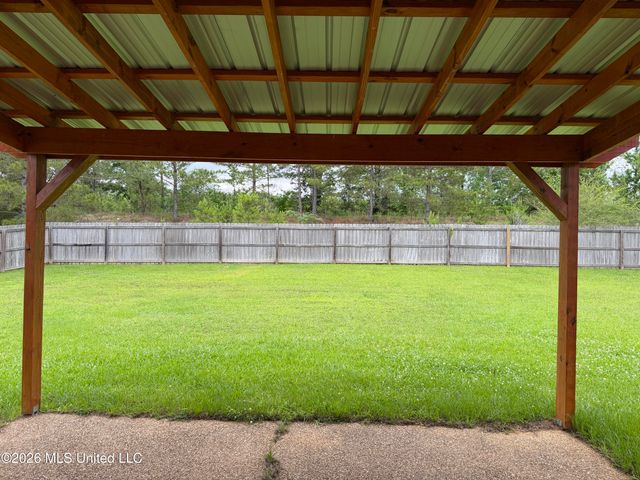 517 Roxbury Place, Florence, MS 39073