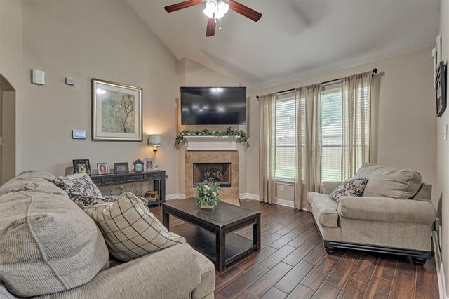 7222 Durango Creek Drive, Magnolia, TX 77354