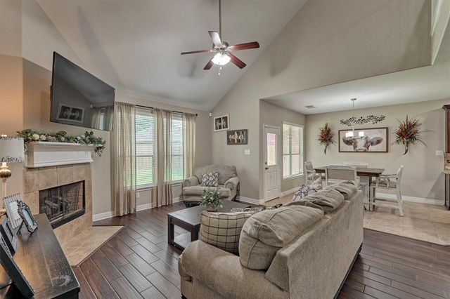 7222 Durango Creek Drive, Magnolia, TX 77354