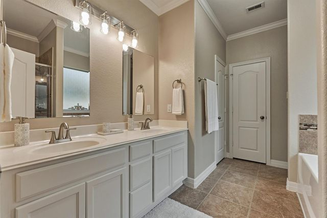 7222 Durango Creek Drive, Magnolia, TX 77354