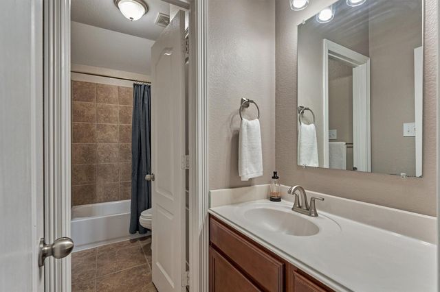 7222 Durango Creek Drive, Magnolia, TX 77354