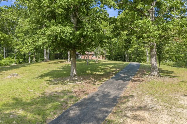 4536 Brooksie Thompson Rd, Decaturville, TN 38329