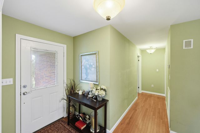 4536 Brooksie Thompson Rd, Decaturville, TN 38329