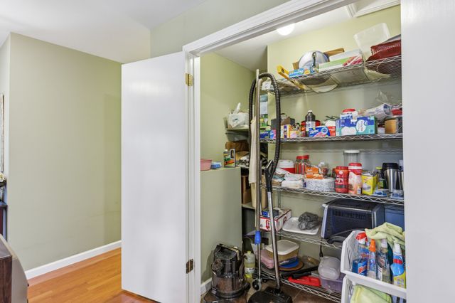 4536 Brooksie Thompson Rd, Decaturville, TN 38329