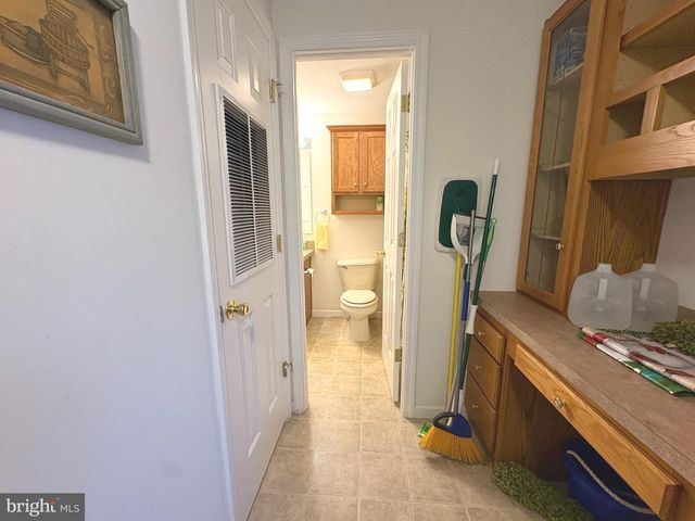 30 FORT LEE DR, Manahawkin, NJ 08050