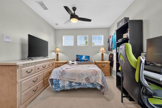 134 MINNIEHAHA CIRCLE, Haines City, FL 33844