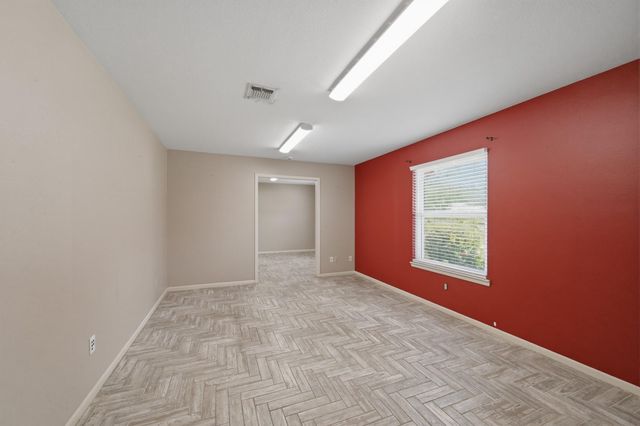 2607 Brom Bones Boulevard, Pearland, TX 77581