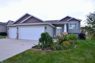 2002 S 35 ST Circle S, Moorhead, MN 56560