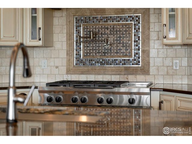 27132 Coyote Ridge Ln, Johnstown, CO 80534