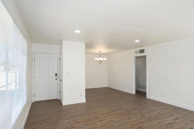 1715 W Terrace Avenue, Fresno, CA 93705