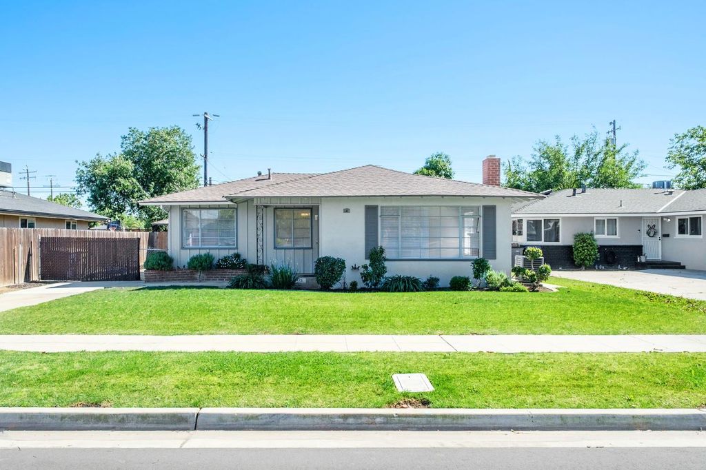 Image 1 of property listing at 1715 W Terrace Avenue, Fresno, CA 93705