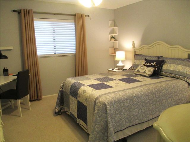 5040 LIVE OAK CIRCLE 93, Bradenton, FL 34207