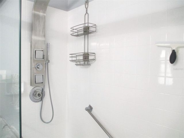 5040 LIVE OAK CIRCLE 93, Bradenton, FL 34207